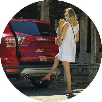 features on the 2017 ford escape