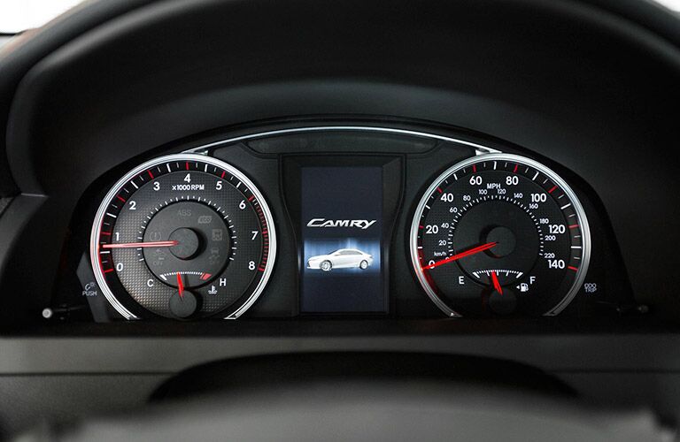 2017 Toyota Camry gauges
