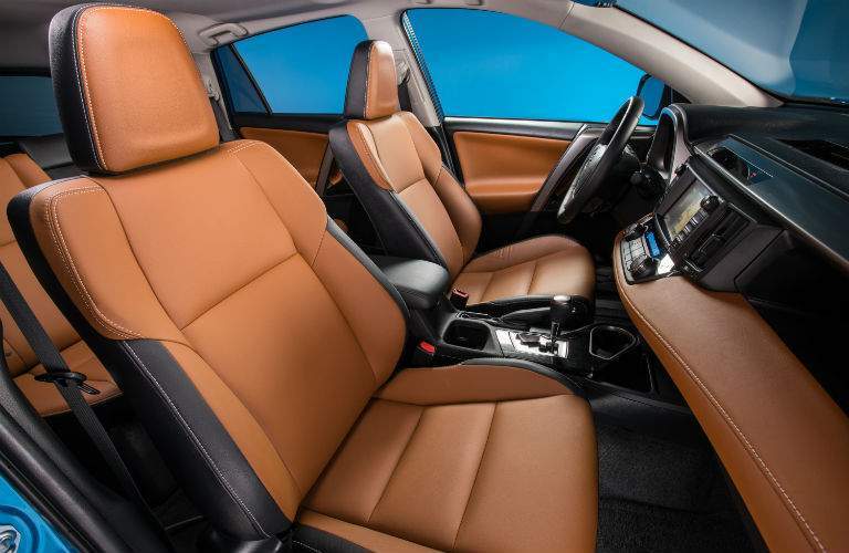 2018 Toyota RAV4 front interior