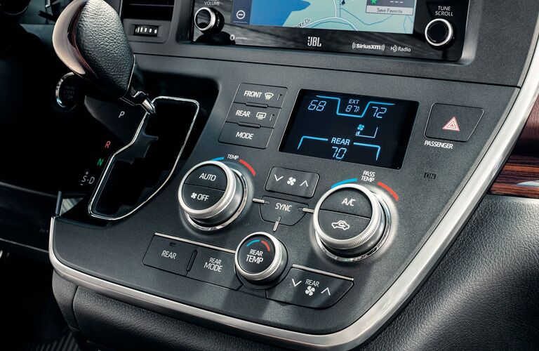 2019 Toyota Sienna dashboard controls