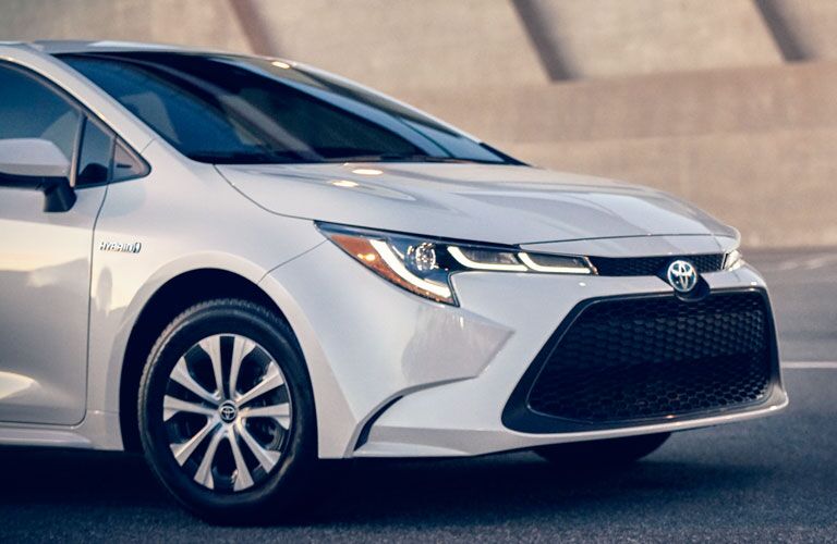 2020 Toyota Corolla Hybrid front exterior side profile