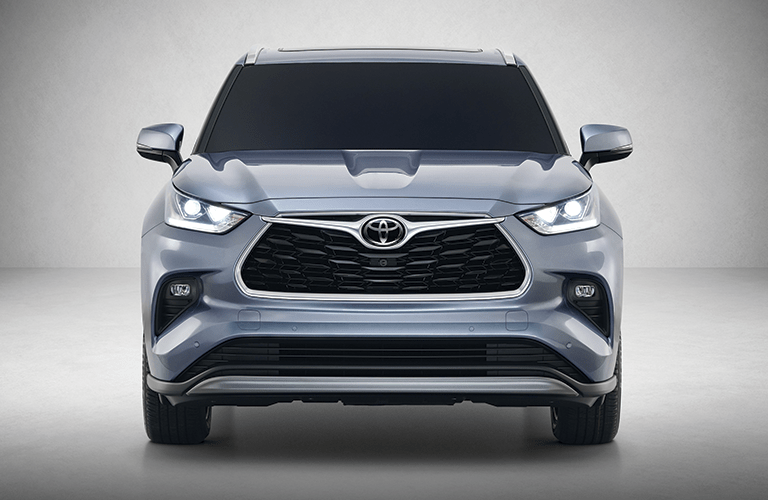 2020 Toyota Highlander front grille and headlights