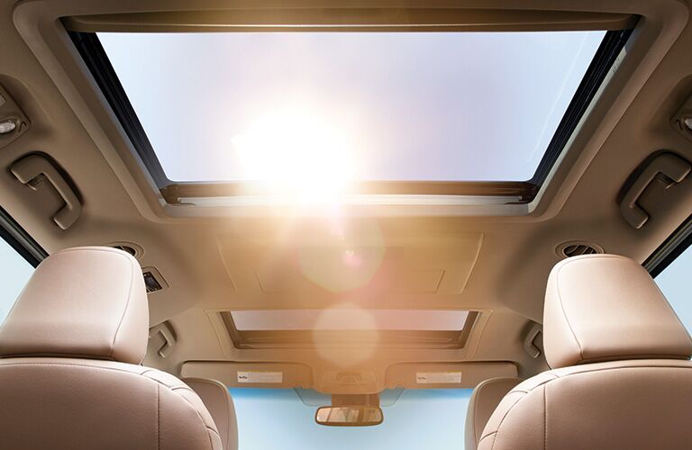 2020 Toyota Sienna moonroof