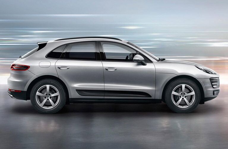 side view of a silver 2017 Porsche Macan