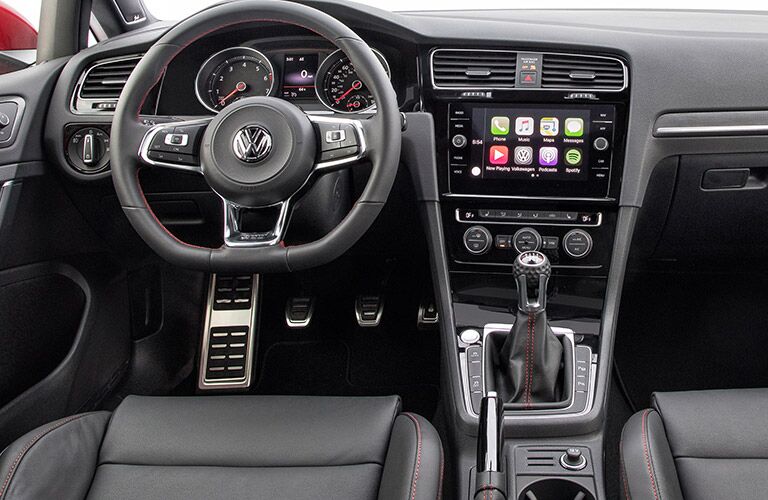 Front dash and infotainment center in 2018 Volkswagen Golf GTI