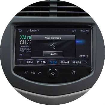 what features are in the 2016 trax?