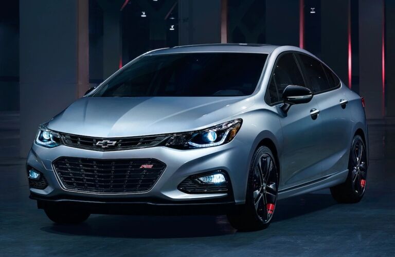 2018 Chevy Cruze Artic Blue red line package