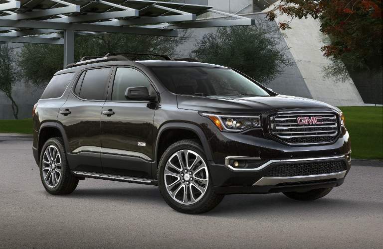 2018 GMC Acadia black side view
