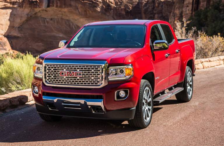 2018 GMC Canyon Denali red front view