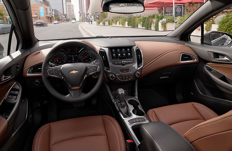 2019 Chevy Cruze Umber leatherette interior