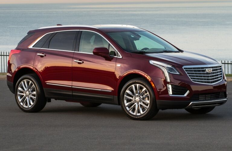 2019 Cadillac XT5 red side view