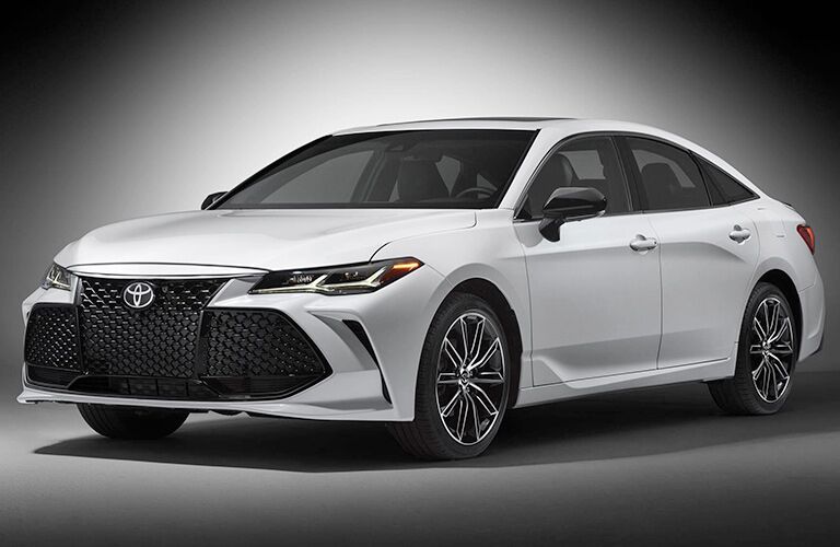 2019 Toyota Avalon in White Exterior Side and Front View