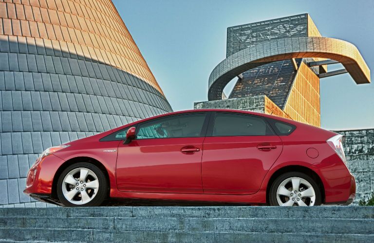 A left profile photo of a certified pre-owned Toyota Prius.