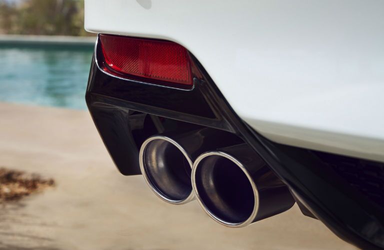 A photo of the exhaust tips on the 2020 Toyota Avalon.