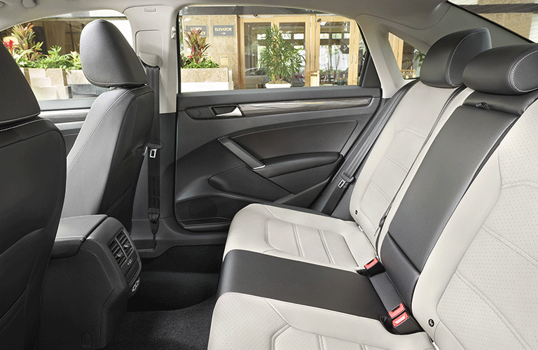 Volkswagen Passat Interior