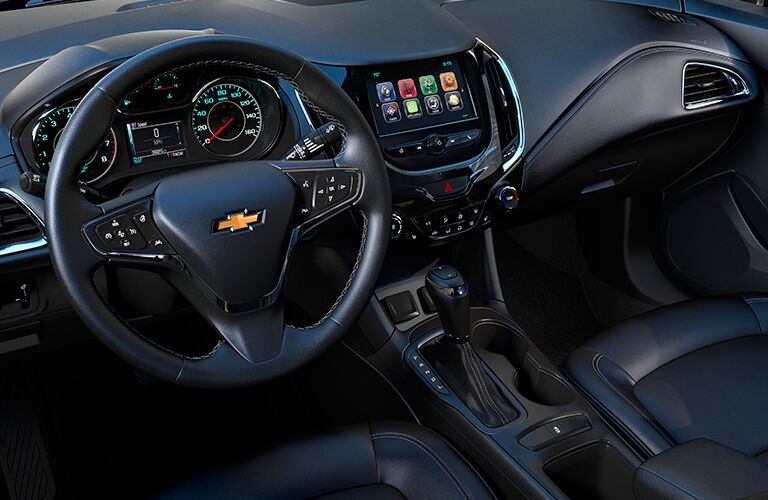 View of the dashboard of the 2018 Chevrolet Cruze hatchback