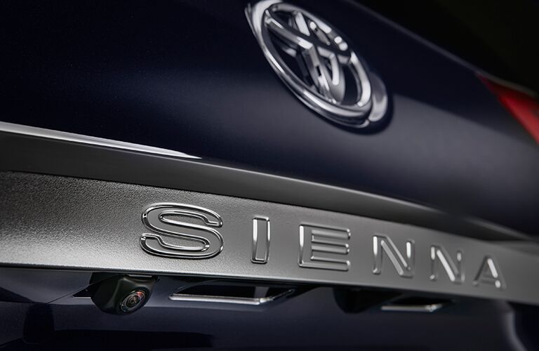 Detail of the 2018 Toyota Sienna's badge