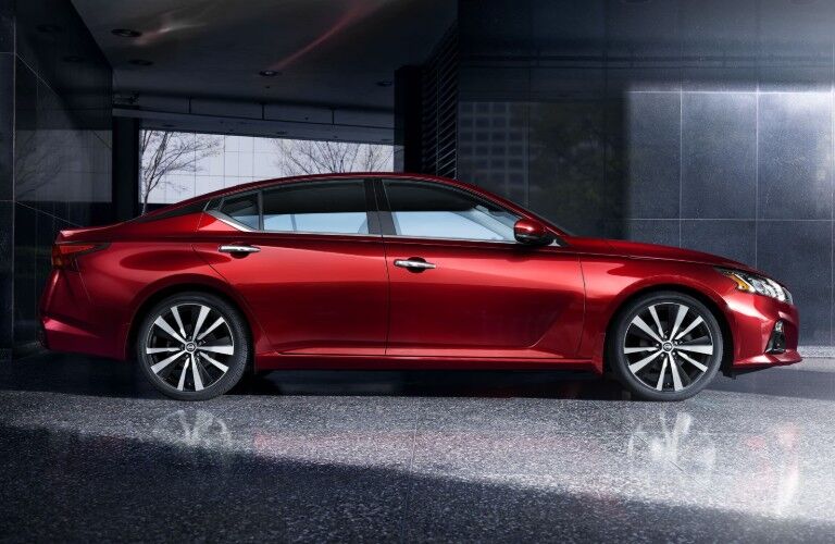 red nissan altima side view