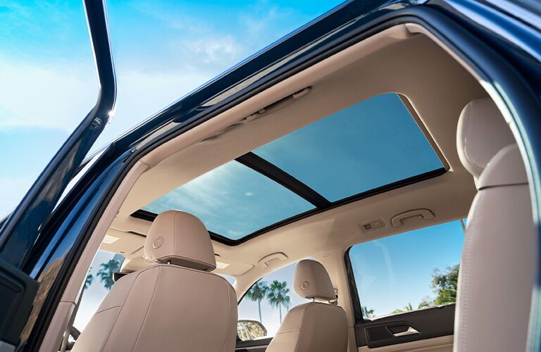 moonroof in the 2021 Volkswagen Atlas