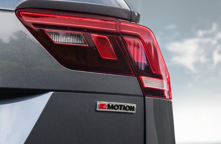 2021 Volkswagen Tiguan taillight
