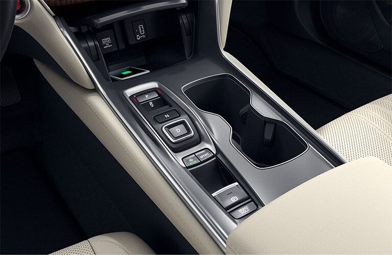 2019 Honda Accord Center Console and Cupholders