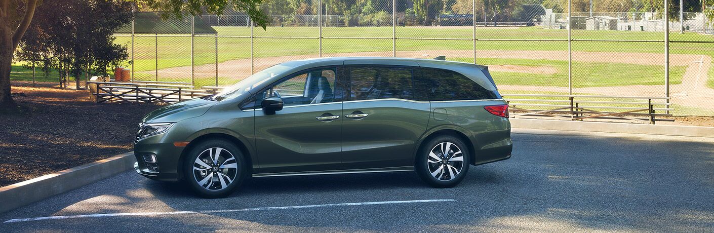 2018 Honda Odyssey parked in a parking lot