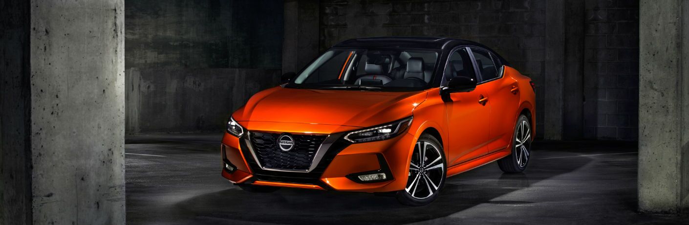 A front left quarter photo of the 2020 Nissan Sentra.