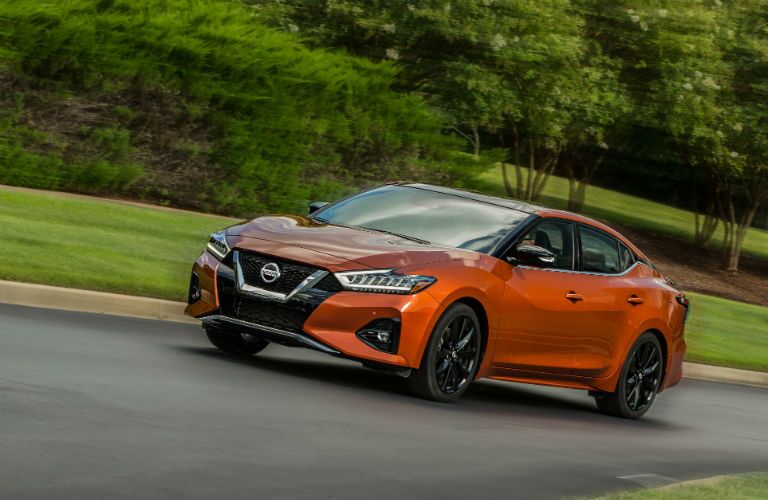 A left front quarter photo of the 2020 Nissan Maxima.