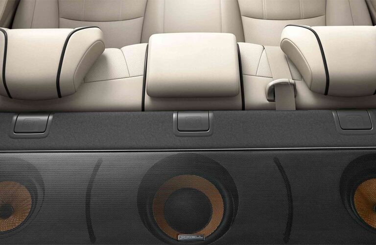 Rear speaker system of 2019 Acura RLX