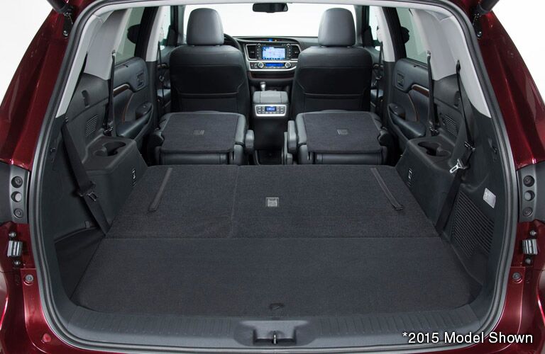 2016 highlander hybrid toyota cargo space