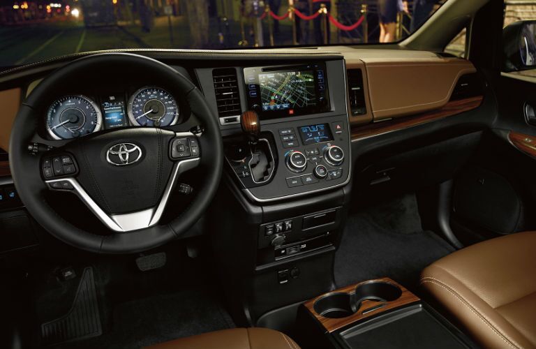 2017 toyota sienna interior dashboard touchscreen navigation