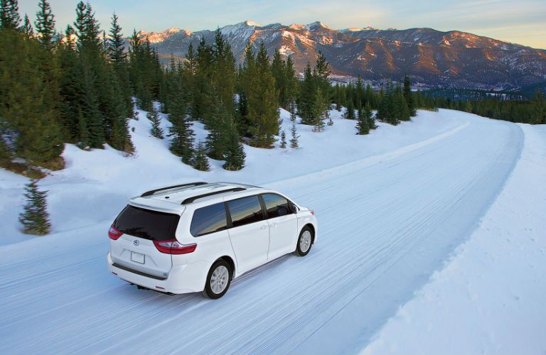 2017 toyota sienna reliable vehicles