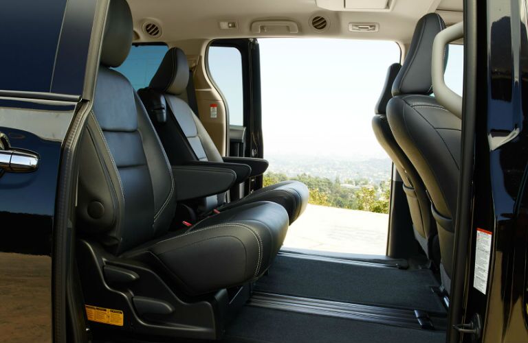 2017 toyota sienna power sliding doors interior seats