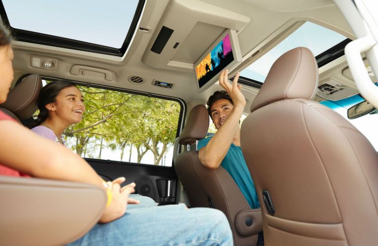 2017 toyota sienna blu-ray entertainment center