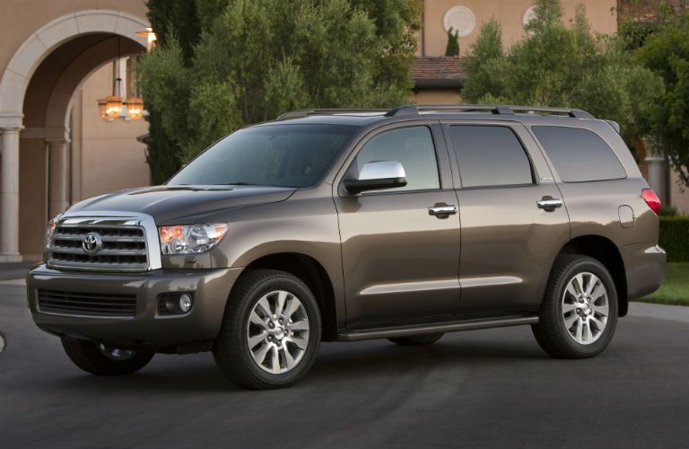 2018 Toyota Sequoia Exterior Driver Side Front Angle