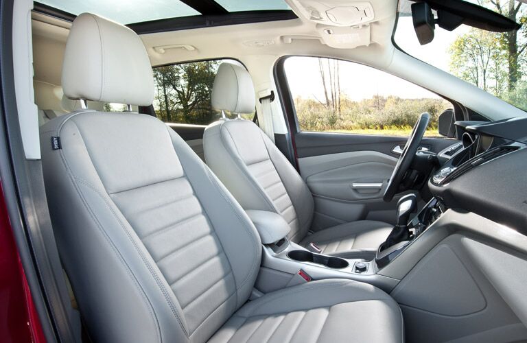 2016 Ford Escape Side View of Front Cabin