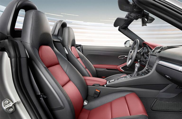 2018 Porsche 718 seat side view