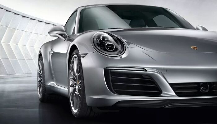 Finance a 2019 Porsche 911 Carrera from Loeber Porsche near Wilmette, IL