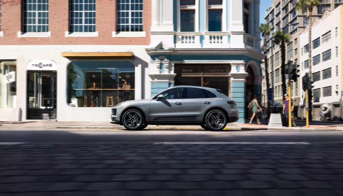 Finance a 2019 Porsche Macan from Loeber Porsche