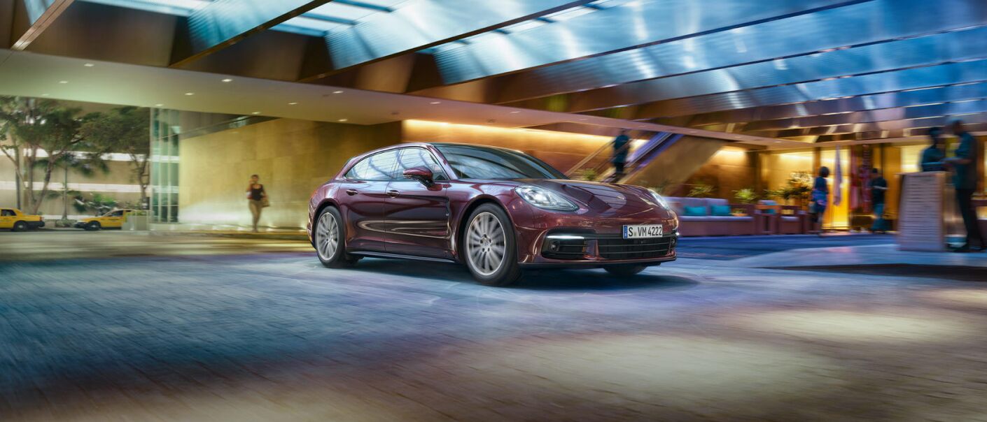 The 2019 Porsche Panamera comes loaded with modern technology features