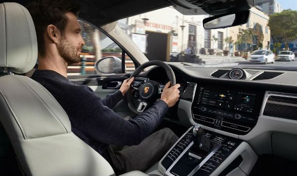 Porsche Driver
