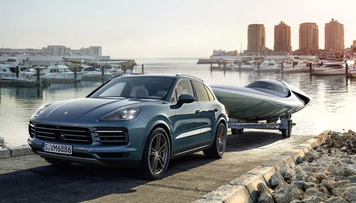 Loeber Porsche offers many specials on new Porsche vehicles for drivers in Chicago, IL