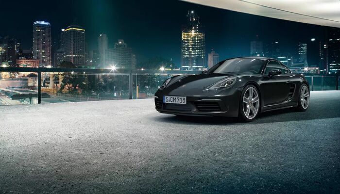 Loeber Porsche has a large inventory of new Porsche vehicles near River Forests, IL