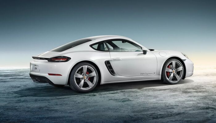 Loeber Porsche has a large inventory of new Porsche vehicles near Gold Coast, Chicago