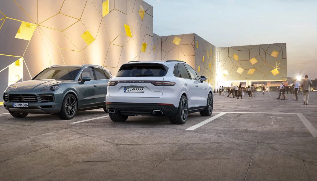 Loeber Porsche has a large inventory of used vehicles near Golf, IL