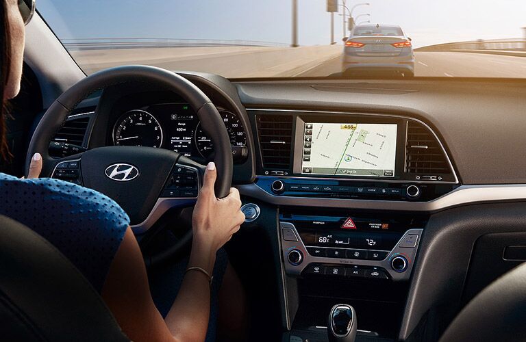 2017 Hyundai Elantra dashboard