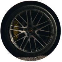 Closeup of wheel on 2021 Porsche Panamera