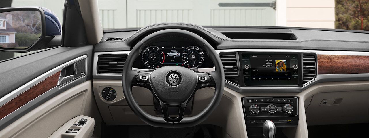 2019 Volkswagen Atlas starting MSRP vs the competition