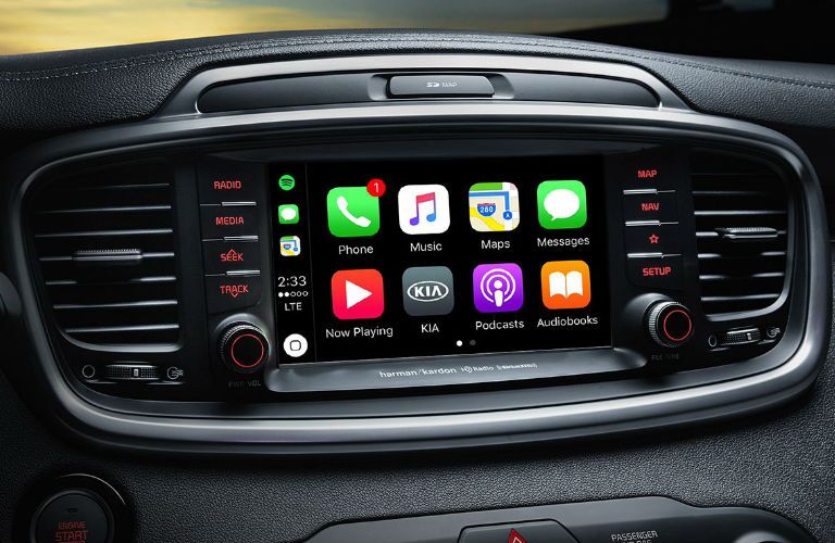 2019 Kia Sorento UVO 8-inch Infotainment System