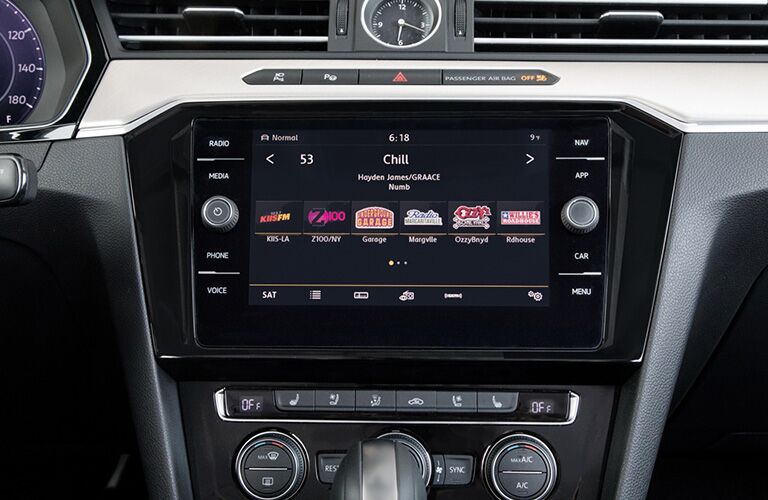 2019 Volkswagen Arteon touch screen